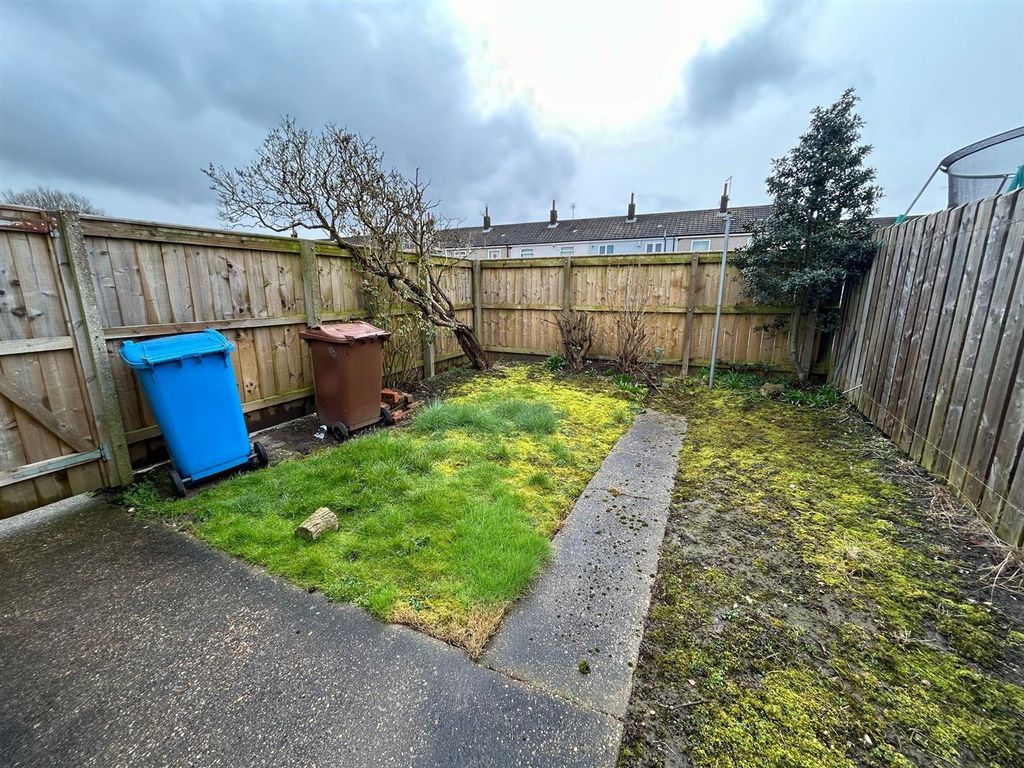 Property photo 2 of 10 P49Yh4Ayfemmlozz5Ecyfa.Jpg