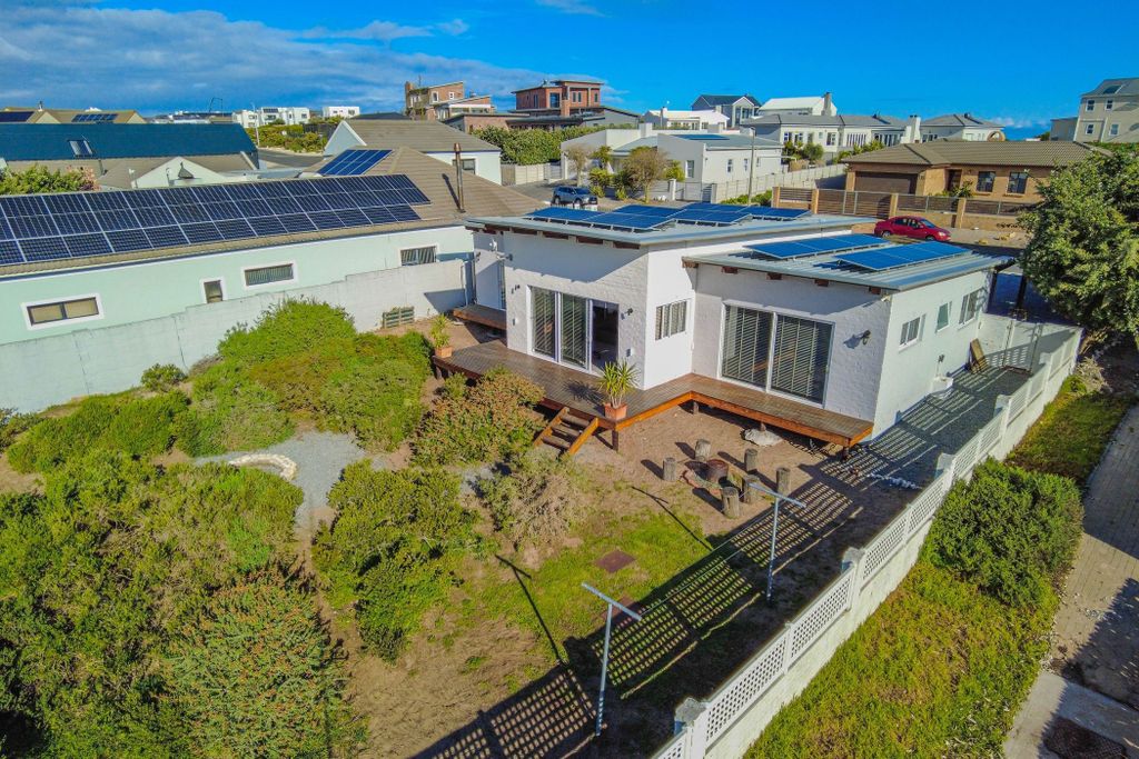 Property photo 2 of 18 La1707821