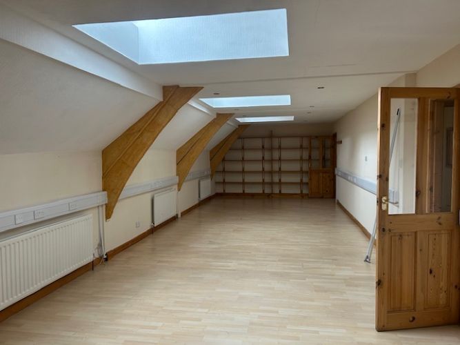 Property photo 3 of 8