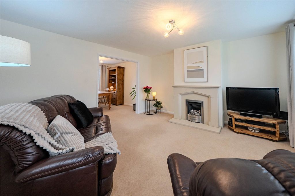 Property photo 2 of 16 Picture 2