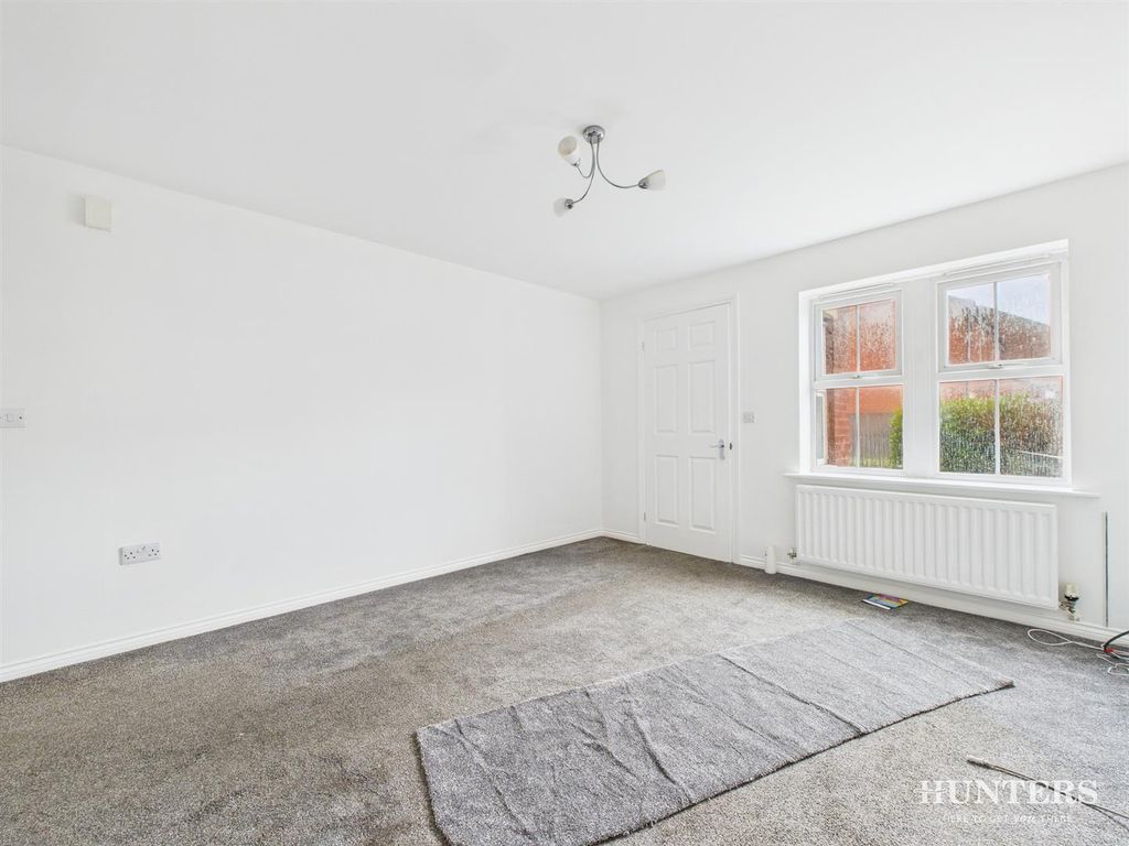 Property photo 3 of 19 Cam05287G0-Pr0145-Still002.Jpg