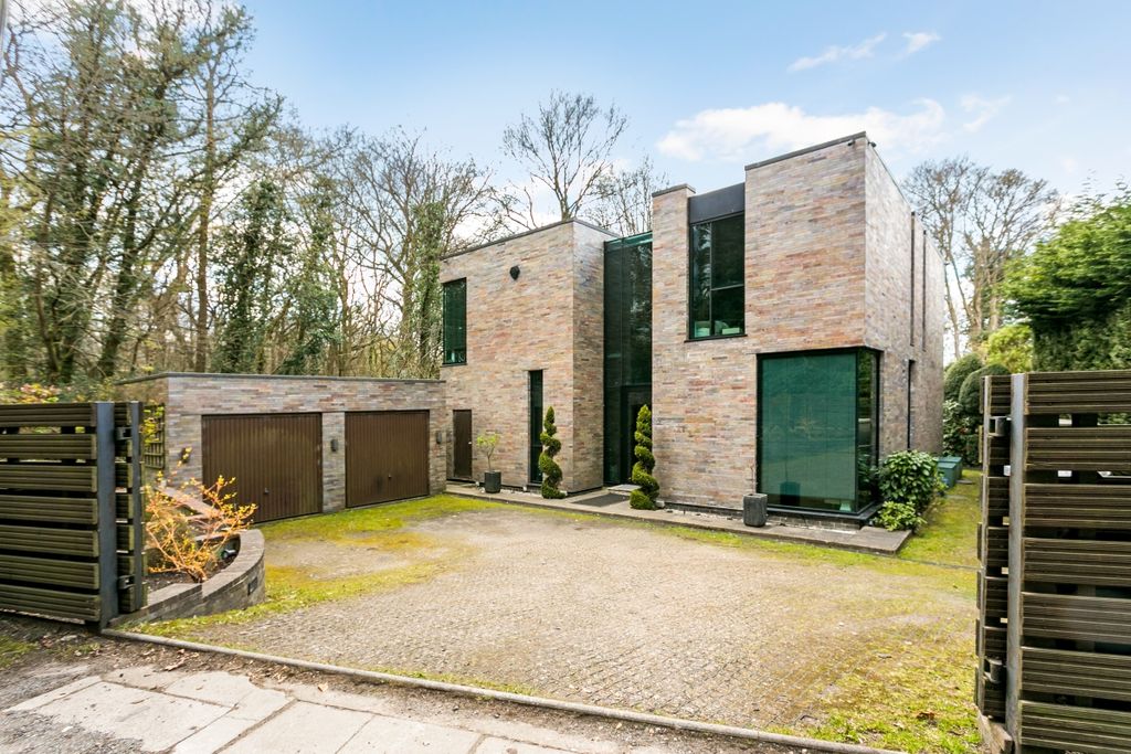 Property photo 1 of 13 1
