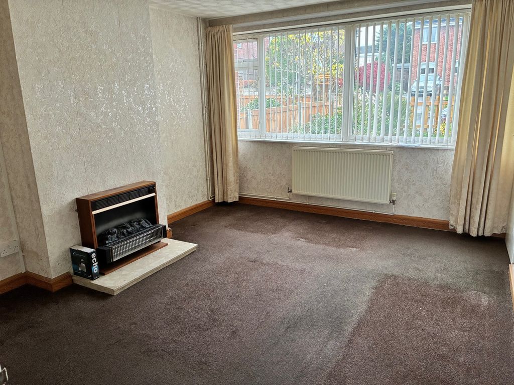 Property photo 2 of 8 Living Room