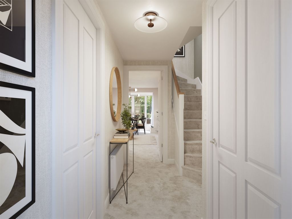Property photo 2 of 10 Hall