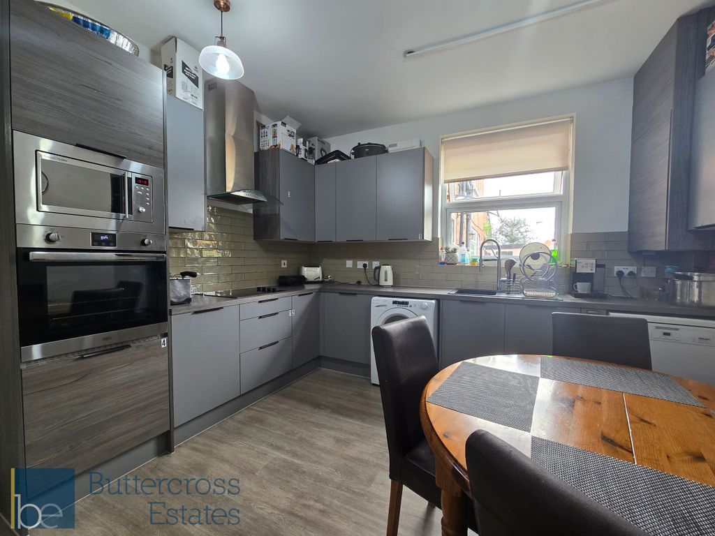 Property photo 3 of 5 Kitchen/Diner