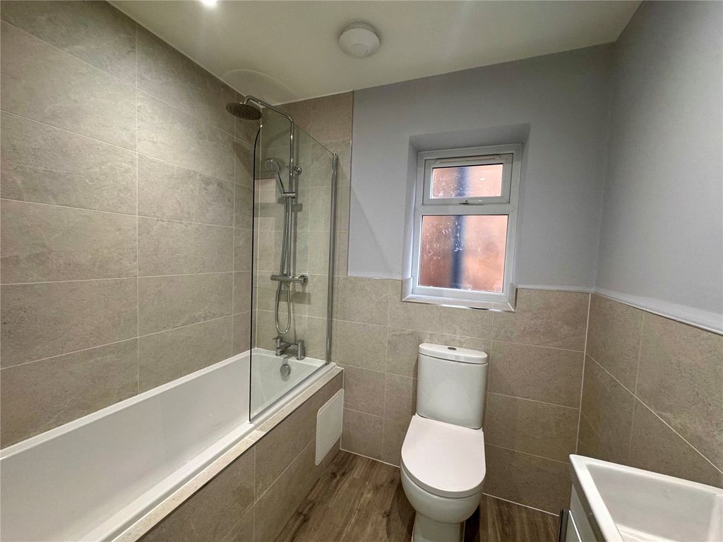 Property photo 2 of 8 Picture No. 03