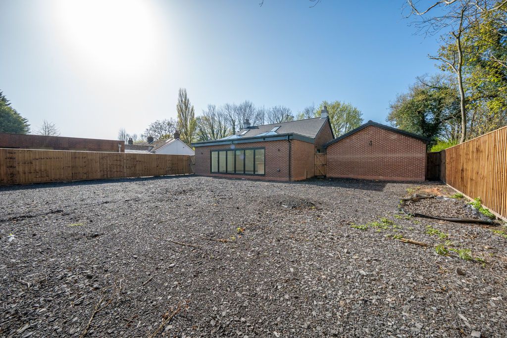 Additional image 24 of 3 bed detached house for sale192 Slater Lane, Leyland PR26