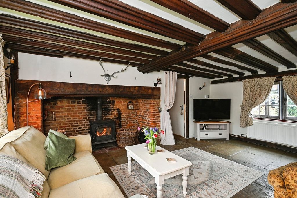 Property photo 3 of 20