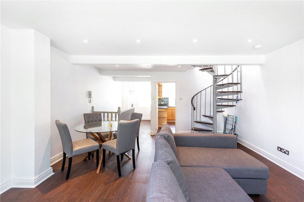 Property photo 1 of 14 Picture No. 06