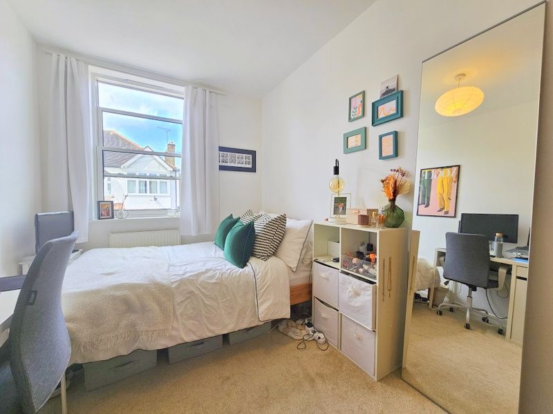 Property photo 2 of 11 2