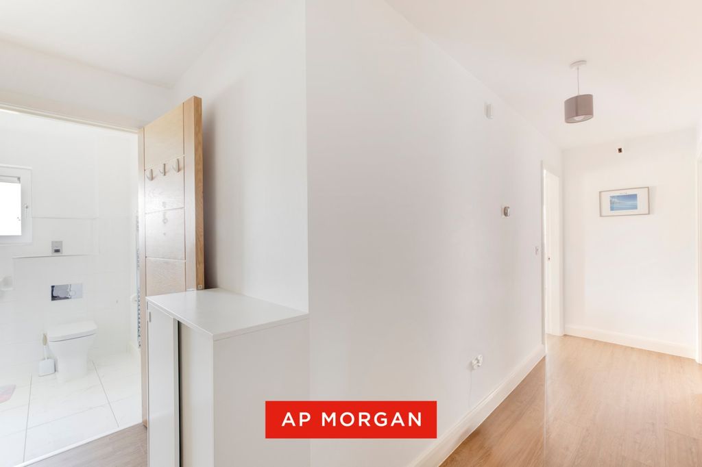 Property photo 2 of 24 Picture No. 02