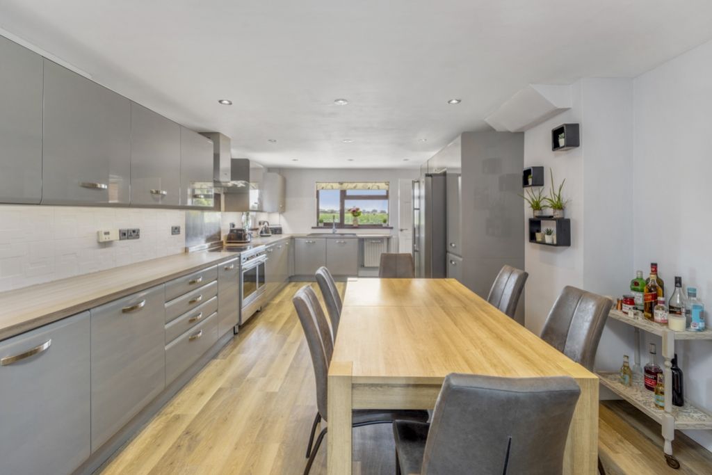 Property photo 3 of 37 Millers Cottage (Friskney)-20