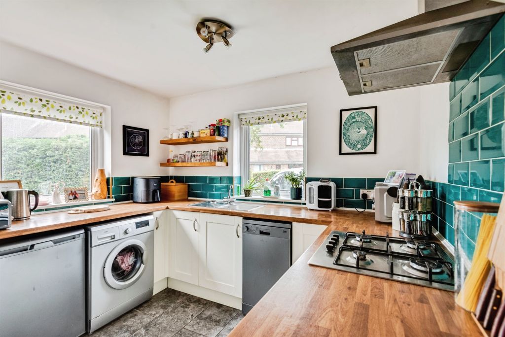 Property photo 3 of 18