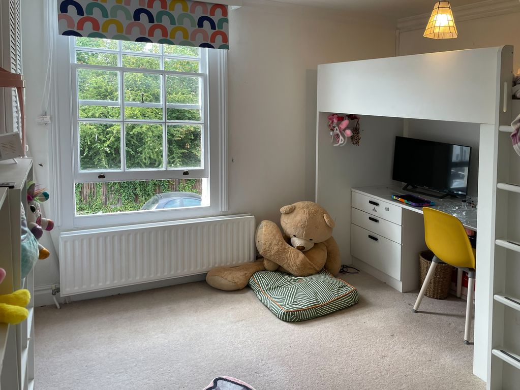 Property photo 3 of 9