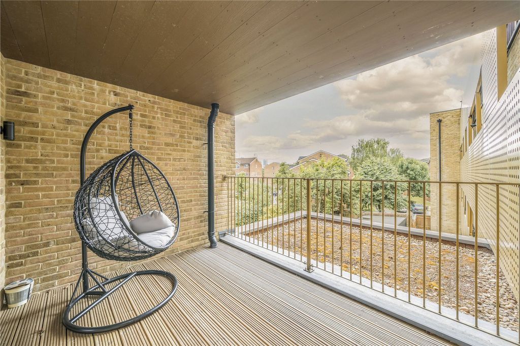 Property photo 2 of 8 Picture No. 04