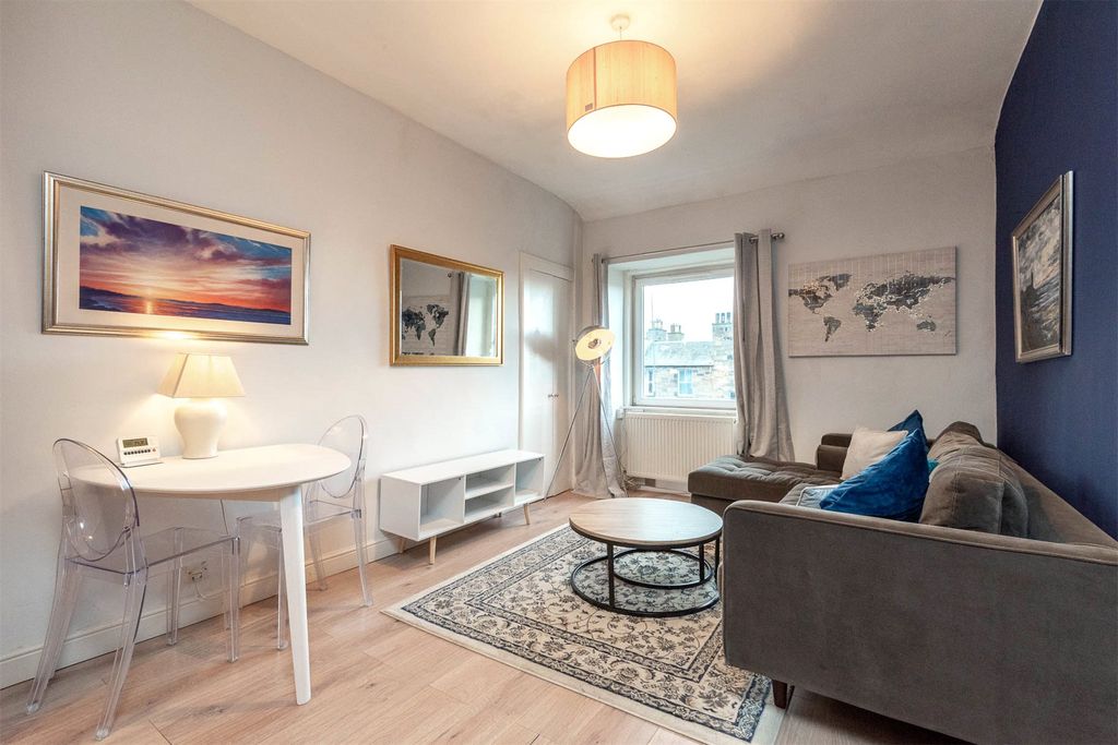 Property photo 3 of 11 Picture No. 04