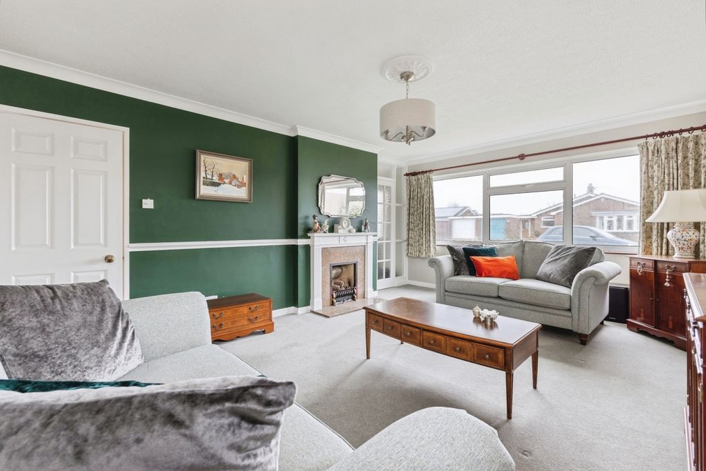 Property photo 2 of 19 Pbox-Img.Jpg