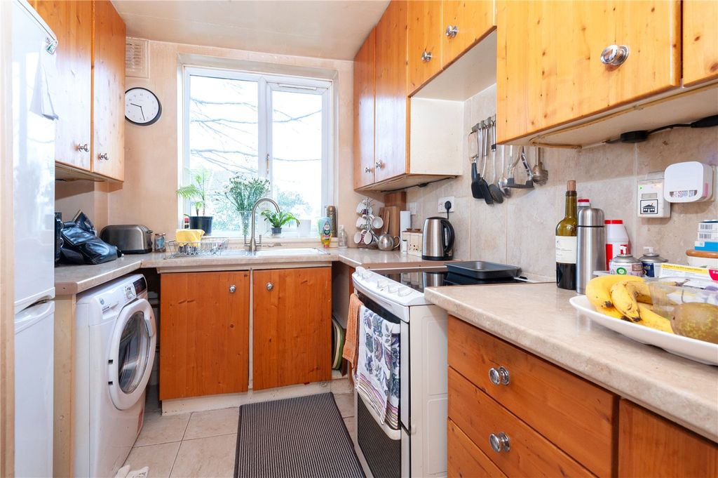 Property photo 3 of 14 Picture No. 09
