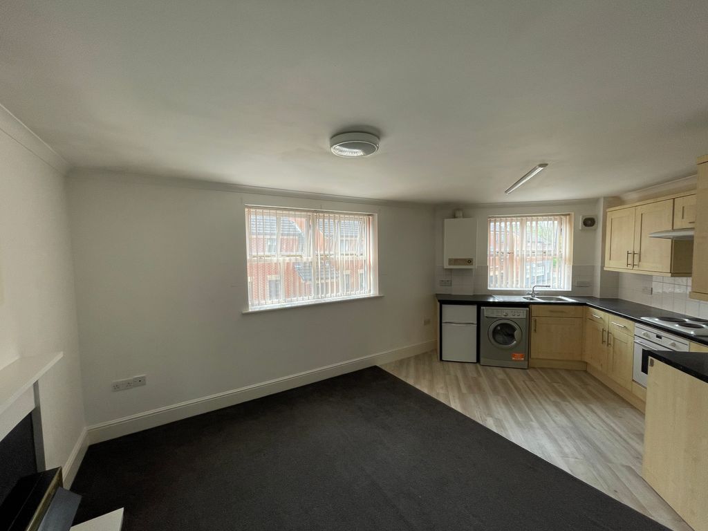 Property photo 3 of 11