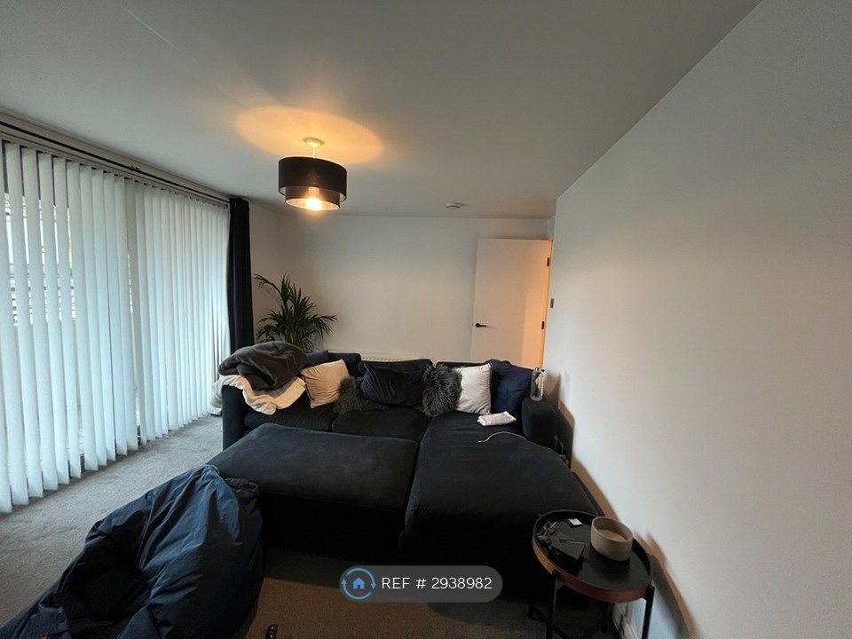 Property photo 3 of 18