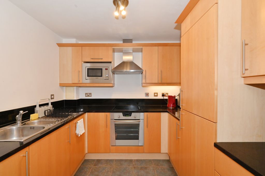 Property photo 2 of 9 Photo 2