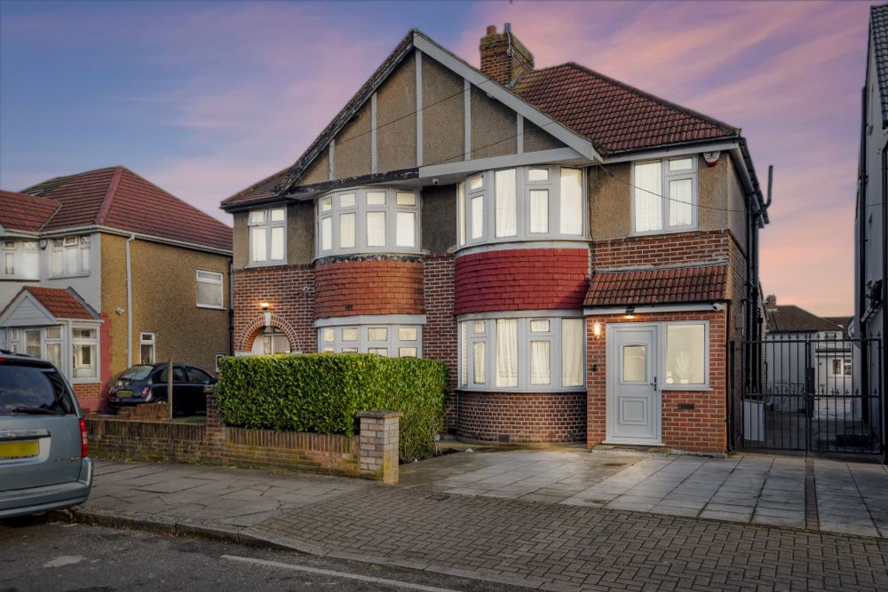Property photo 1 of 19