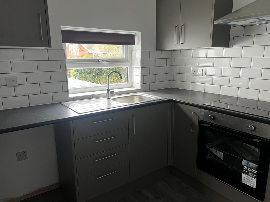 Property photo 2 of 10 Gallery