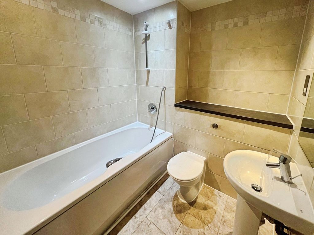 Property photo 3 of 4 Picture No. 03