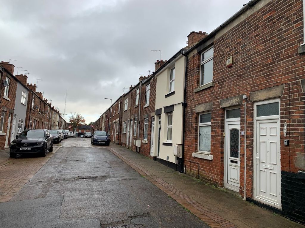 Property photo 3 of 4