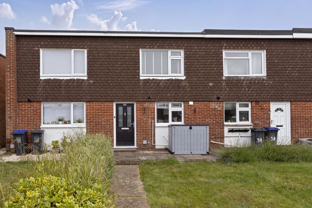 Property photo 1 of 14 Church Way_16