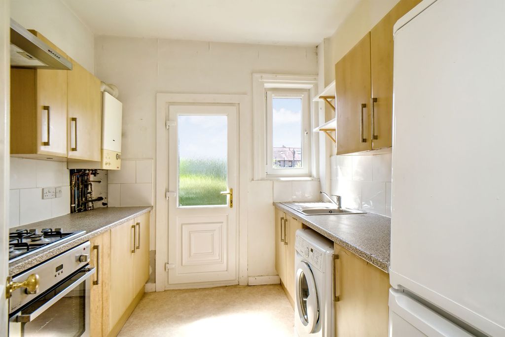 Property photo 2 of 12 Property Image 2