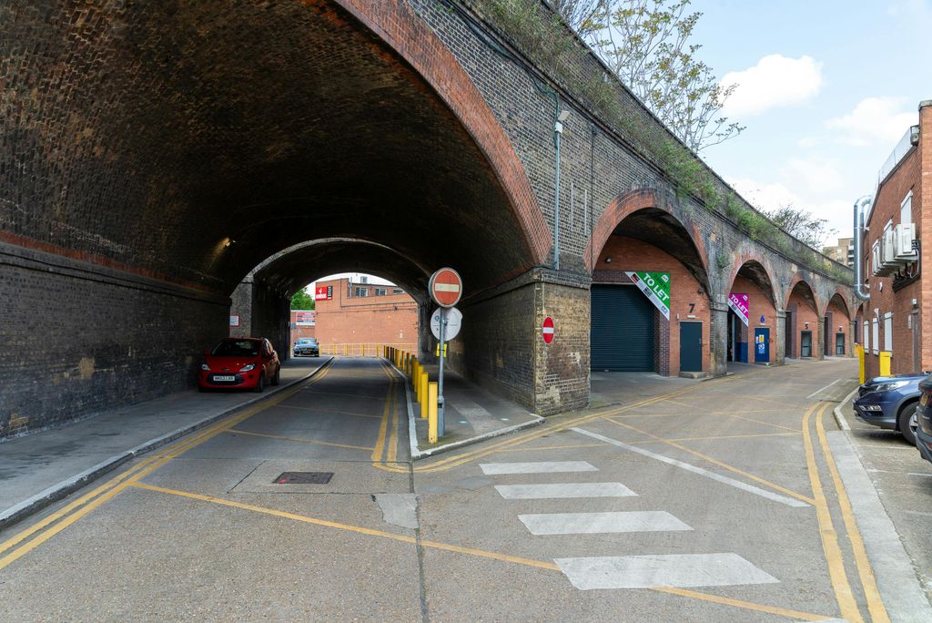 Property photo 1 of 12 Bermondsey Arches  May 2316.Jpg