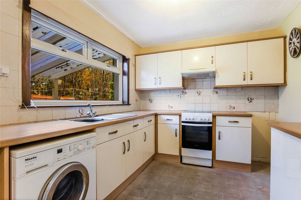 Property photo 3 of 21 Picture No. 08