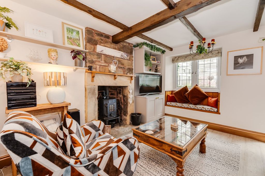 Property photo 2 of 24