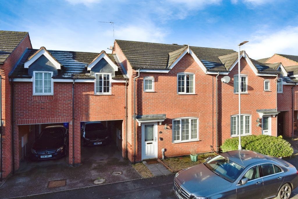 Property photo 1 of 17 Photography