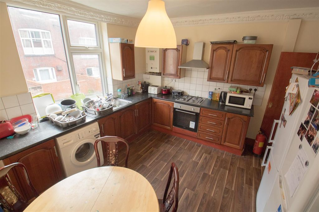 Property photo 3 of 10 Property Photo