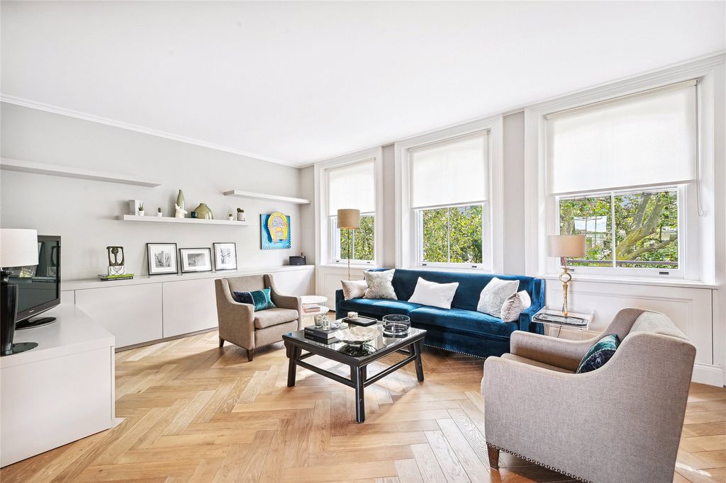 Property photo 1 of 10 Reception Room