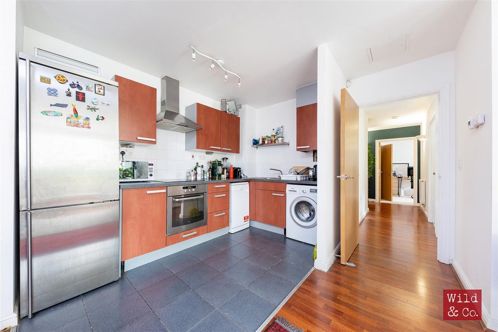 Property photo 2 of 12 011.Jpg