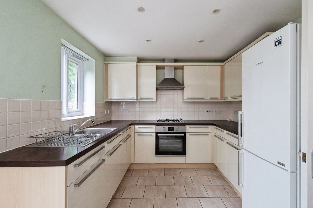 Property photo 2 of 19 Pbox-Img.Jpg