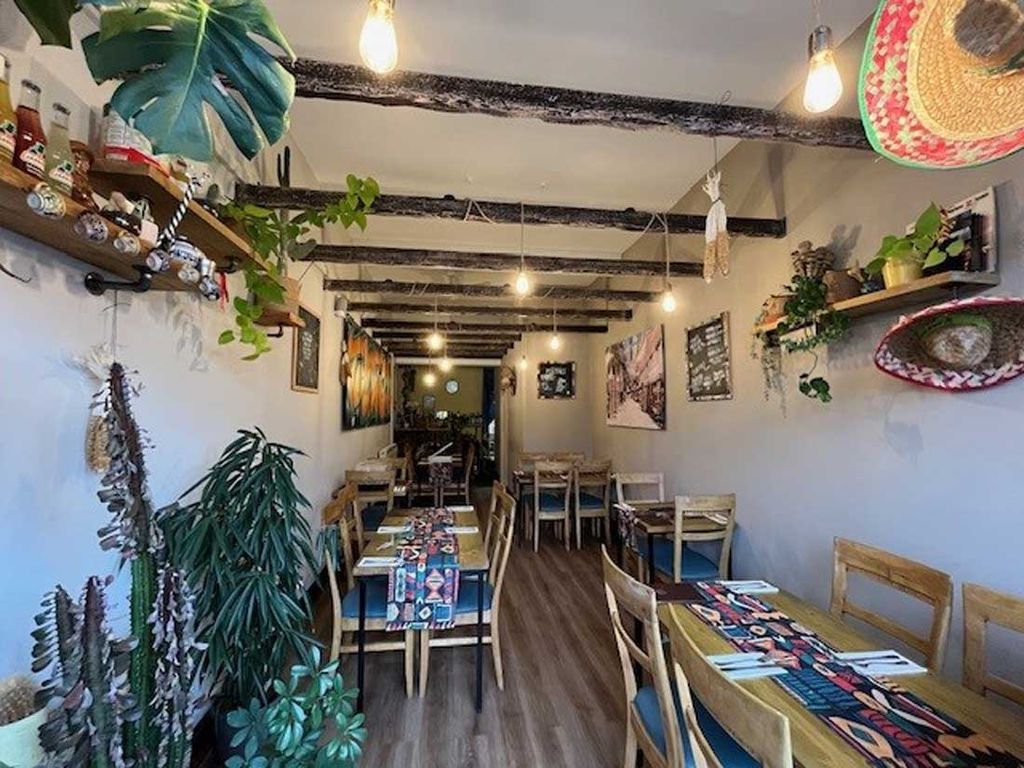 Property photo 2 of 9