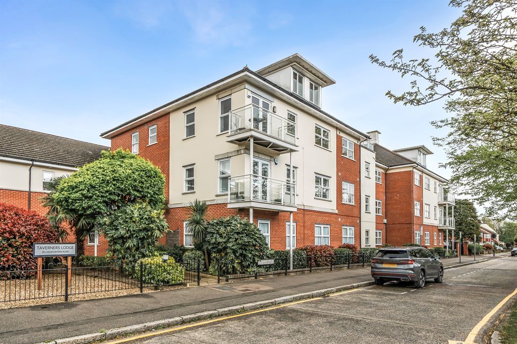 Property photo 1 of 13