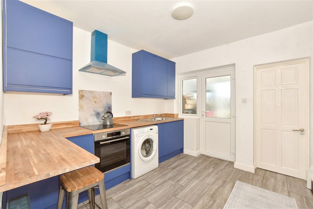 Property photo 3 of 13 Kitchen