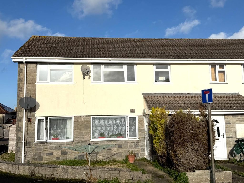 Property photo 1 of 6 Front.Jpg