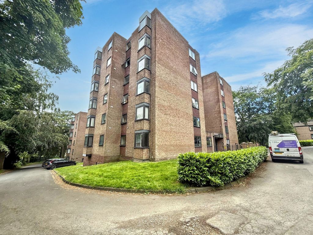 Property photo 2 of 9