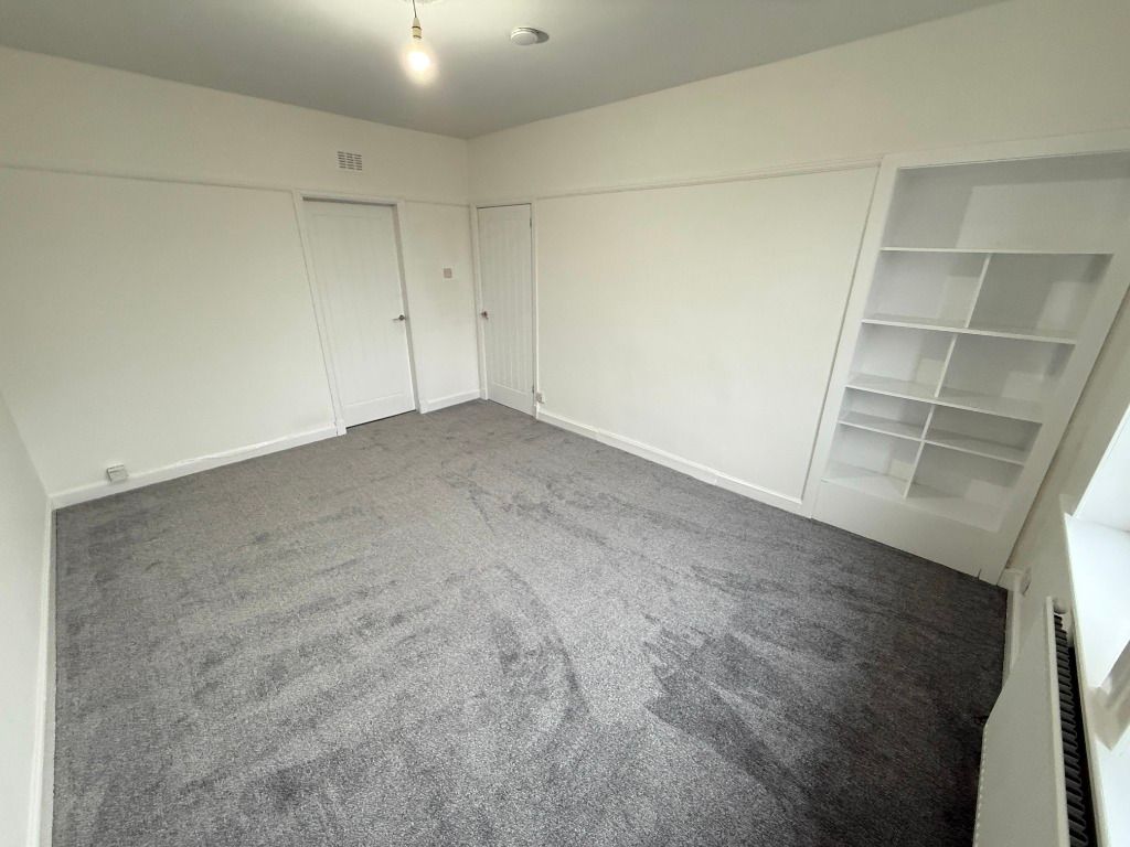 Property photo 3 of 15 Photo 3