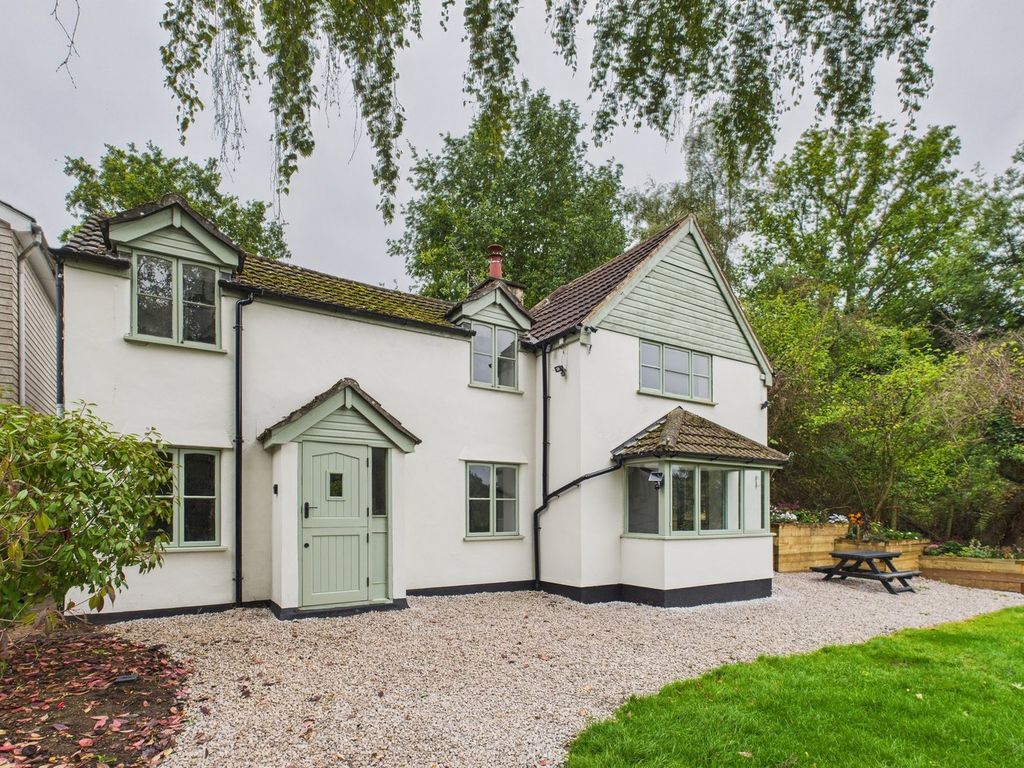 Property photo 1 of 20