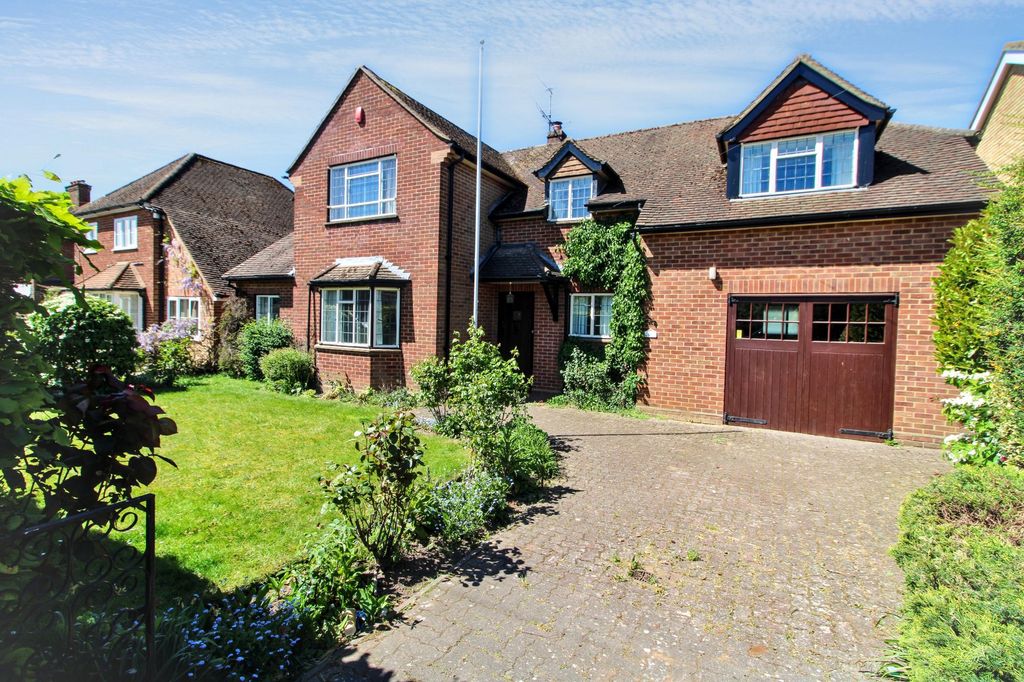 Property photo 1 of 26