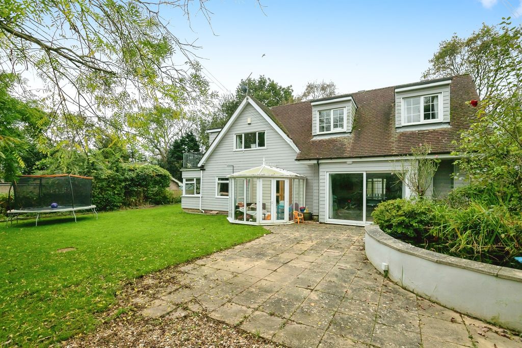 Property photo 1 of 29