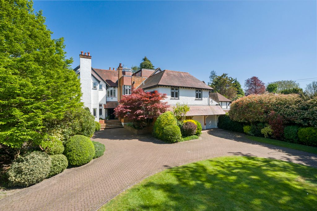 Additional image 23 of 10 bed property for saleChauntry Road, Bray, Maidenhead SL6
