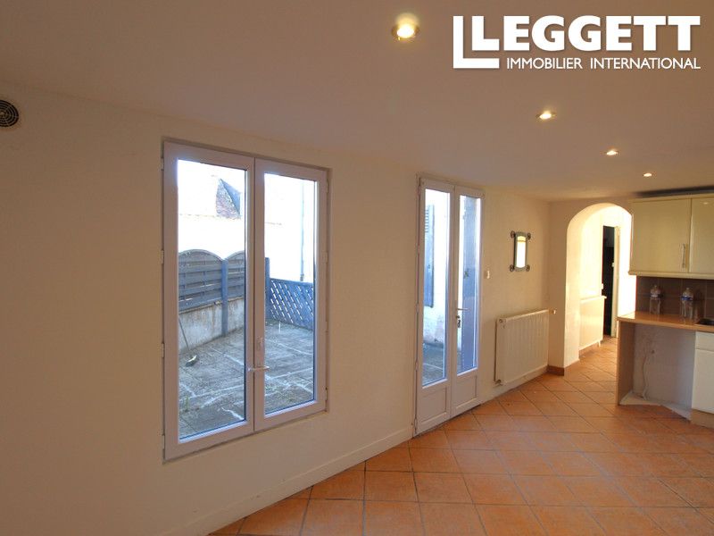 Property photo 3 of 10